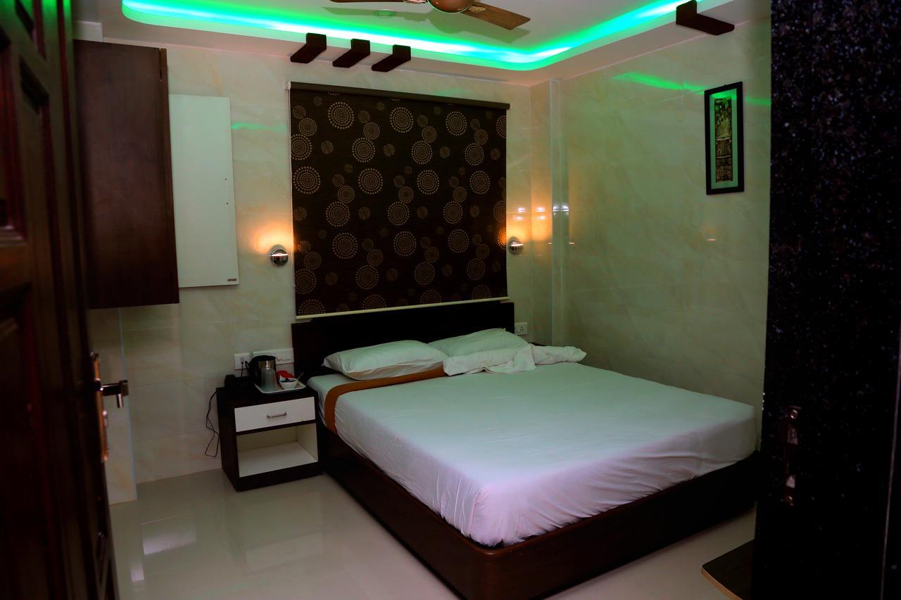 Hotel Sri Maharaja Residency Tiruchirappalli Zewnętrze zdjęcie